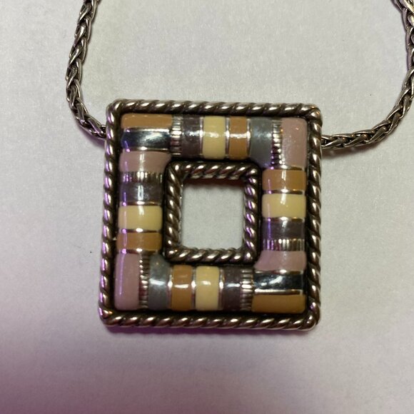 BRIGHTON CABANA REVERSIBLE PENDANT NECKLACE - Picture 7 of 8